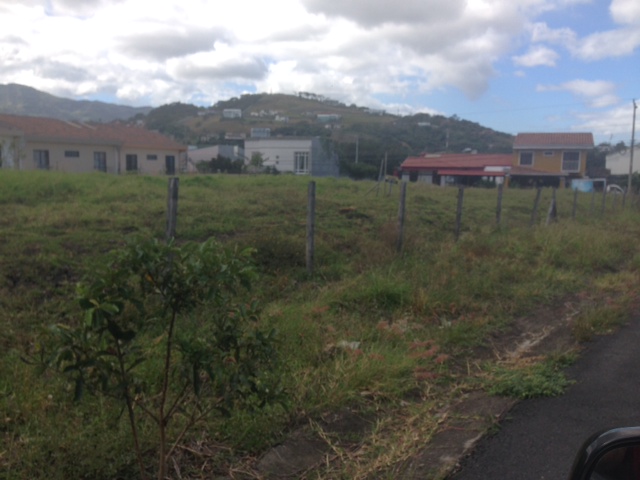 Flat lot ready to build condo in central location Flat lot ready to build condo in central location