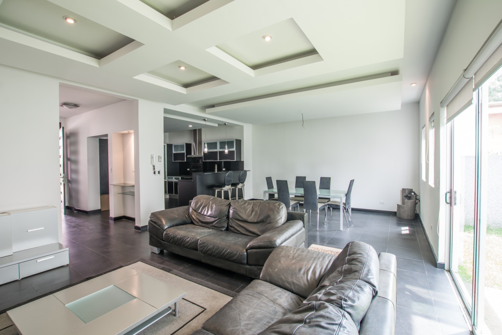Modern home loft style in small condominium with 24/7 security. Modern home loft style in small condominium with 24/7 security.