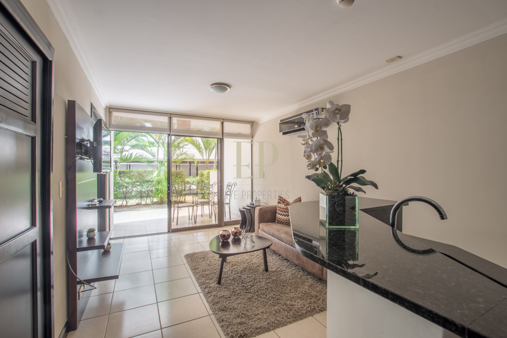 First floor apartment with patio, pool, tennis and more First floor apartment with patio, pool, tennis and more