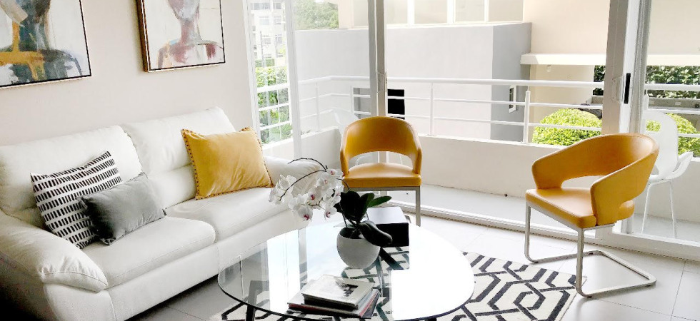 Very nice, first floor apartment in central location Muy bonito apartamento en el primer piso en venta en Santa Ana