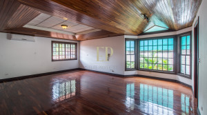  Beautiful home in condominium, Escazu La Paco