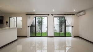 Modern house in small condominium with swimming pool Escazu, Trejos Montealegre