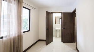 Condo1234-7