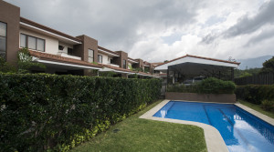 Modern house in small condominium with swimming pool Escazu, Trejos Montealegre