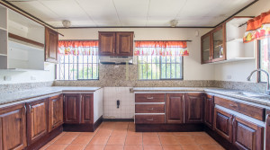Laureles Ana sin muebles-6