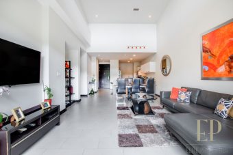 Beautiful, modern apartment nice green views
