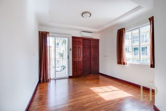 Fantastic located two story house in condominium with pool