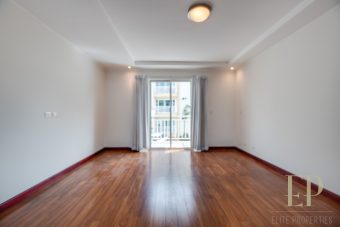 Fantastic located two story house in condominium with pool