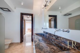 Luxury, modern home with private pool Escazu Guachipelin