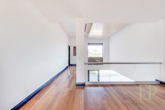New independent home for sale La Hacienda