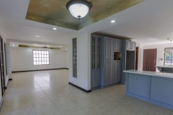 for sale independent house Escazu Los Laureles