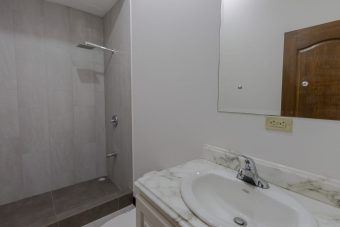d9be573e-e214-4112-9621-796a39d7b1af