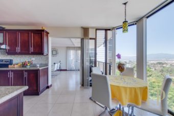 Luxury apartment with views in Escazu. Bello Horizonte