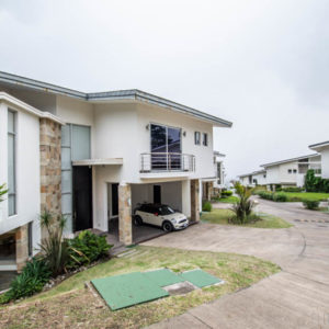 costa rica real estate