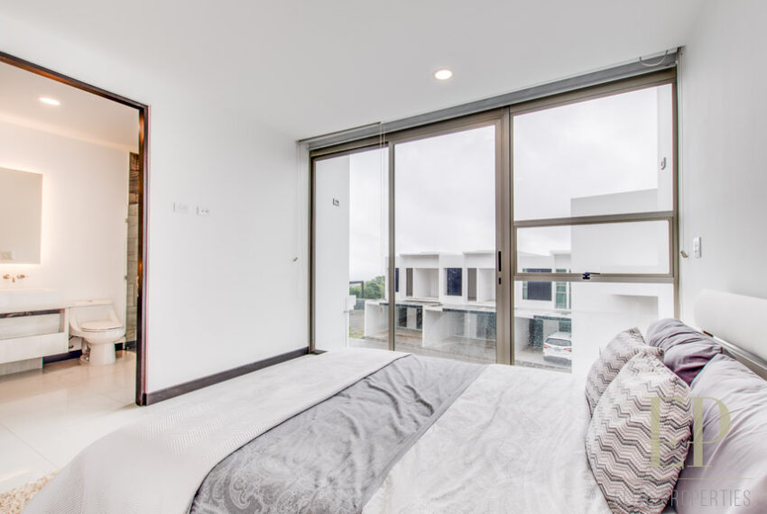 New homes in condominium with the best views of San Jose