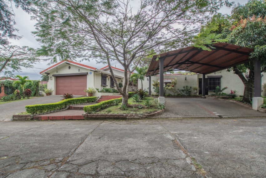 rent laureles
