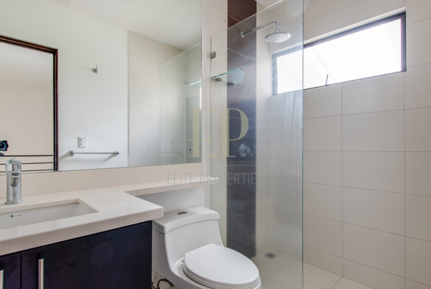 Elite_Properties_CB_0114