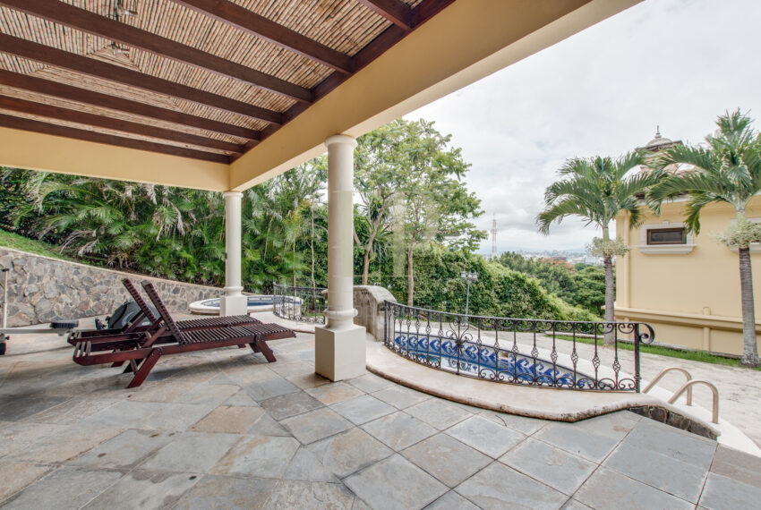 house for rent or sale in Villa Real Santa Ana