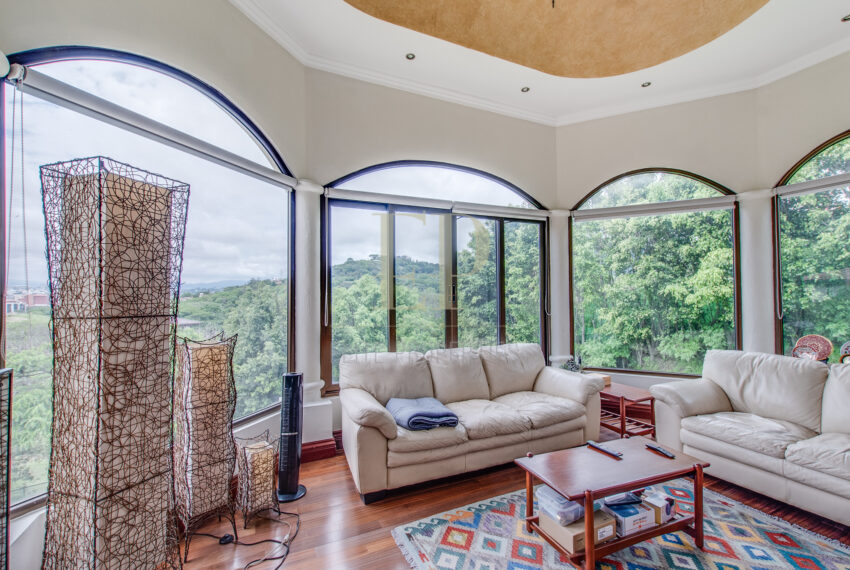 house for rent or sale in Villa Real Santa Ana