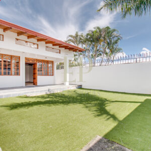 Escazu Casa de un nivel con Uso comercial y residencial Escazu