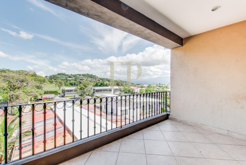 Apartment for sale in Escazu, condo with heated pool, Tennis