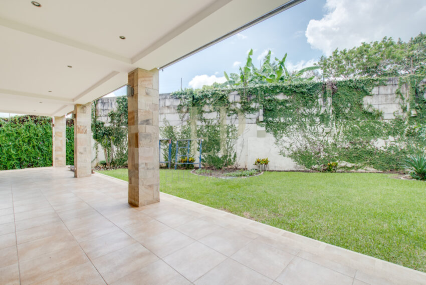Casa de lujo en condominio Escazu, Jaboncillos