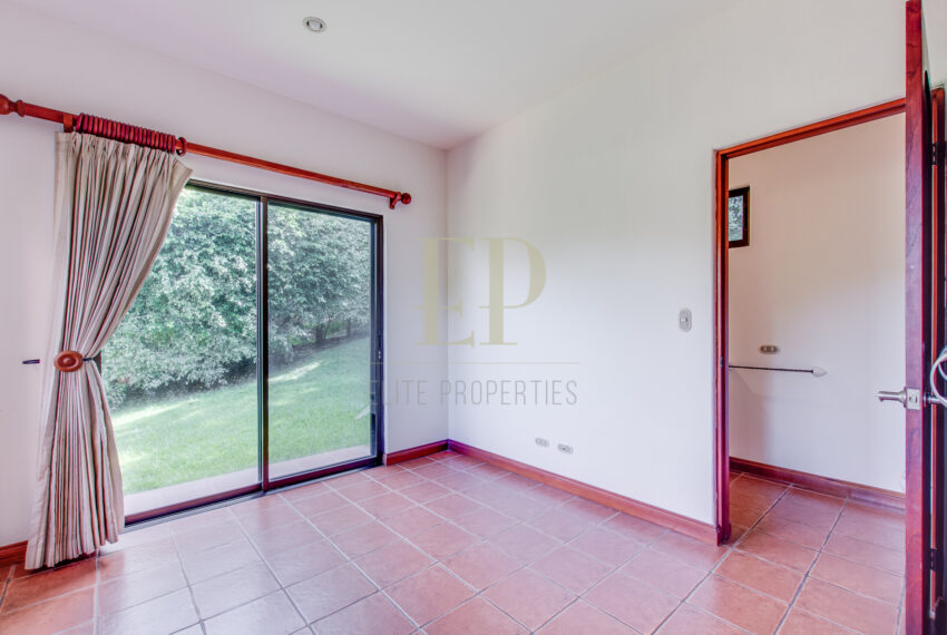 home in villa real
