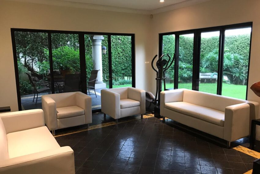 Independent home with views in Escazu Cerro Alto