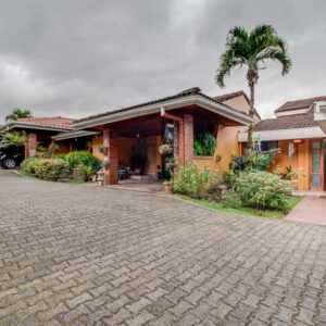 For sale house in small, private condominium Escazu San Rafael