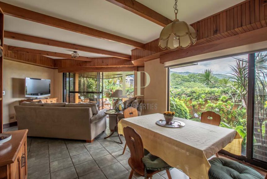 One level home in adult community Escazu San Rafael