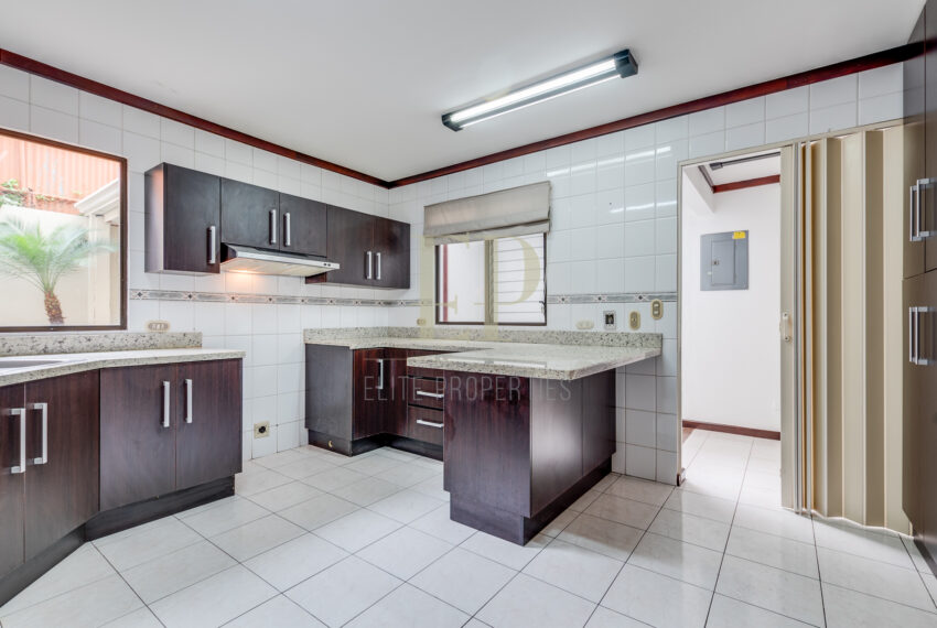 escazu alto de las palomas house for rent