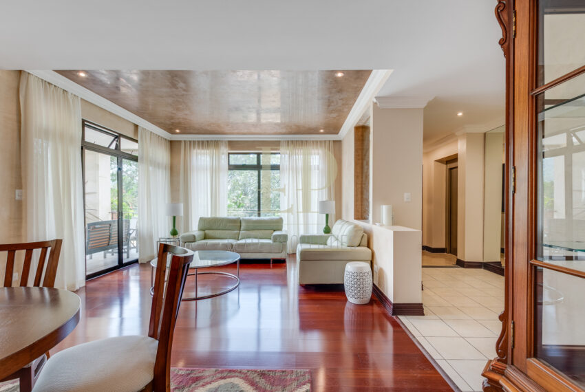 Furnished apartment for rent in Escazú, near Escazu Country Club