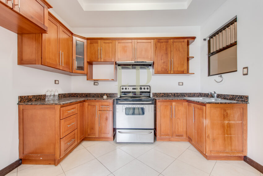 House in condominium near Multiplaza Escazu, Guachipelin