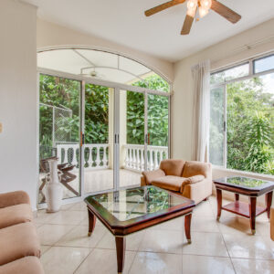 santa ana Furnished apartment with views, lots of nature, pool