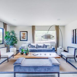 SANTA ANA LOMAS DEL VALLE Contemporary house 