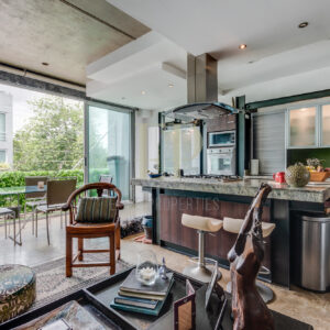 Escazu Beautiful modern, urban style condo. 3 story with rooftop terrace
