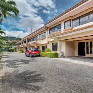 Two story house with 4 bedrooms Escazu