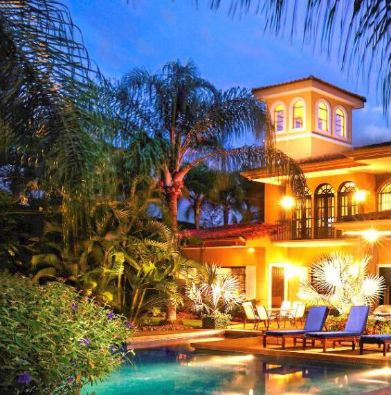 Spectacular residence with private pool in La Garita