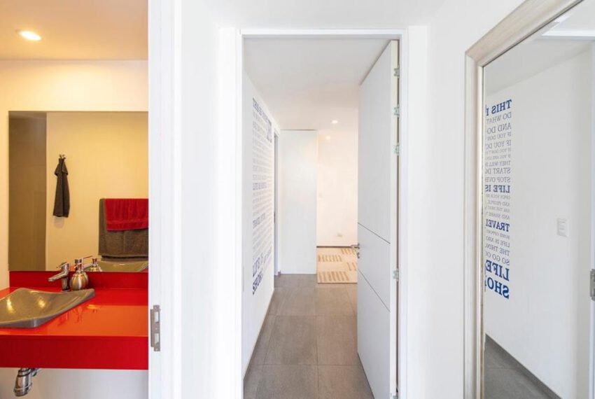 Modern apartment for rent, with a view, lots of natural light