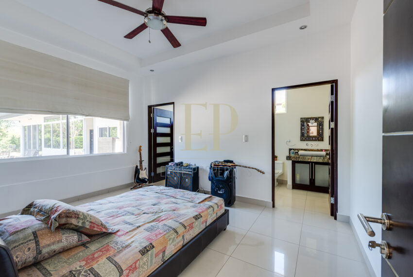 lighthousestudiocr_0025