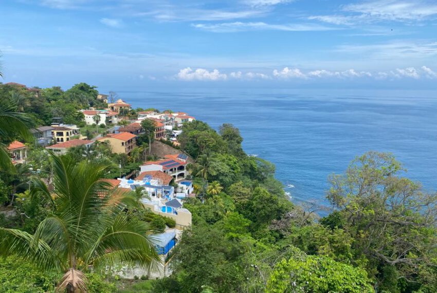 For sale ocean view condo Punta Leona