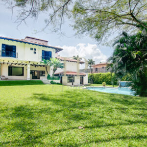 Colonial style home in Valle del sol, Santa Ana, Lindora