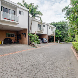 For rent Contemporary home in condominium, Santa Ana Downtown