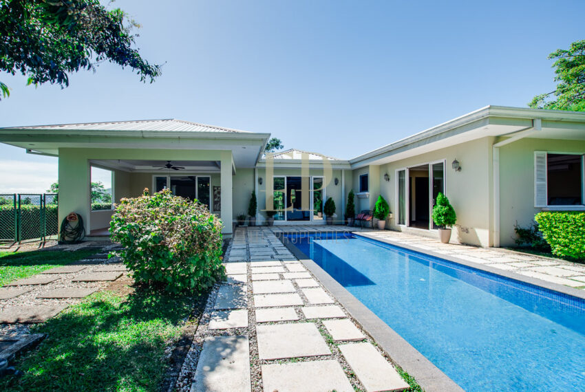 One-Level Home for Sale in El Rodeo, Ciudad Colon, Costa Rica