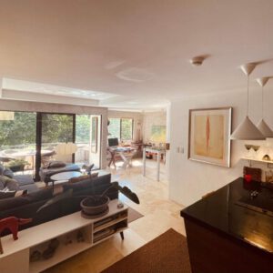 Attractive investment for Airbnb or monthly rental Santa Ana Avalon