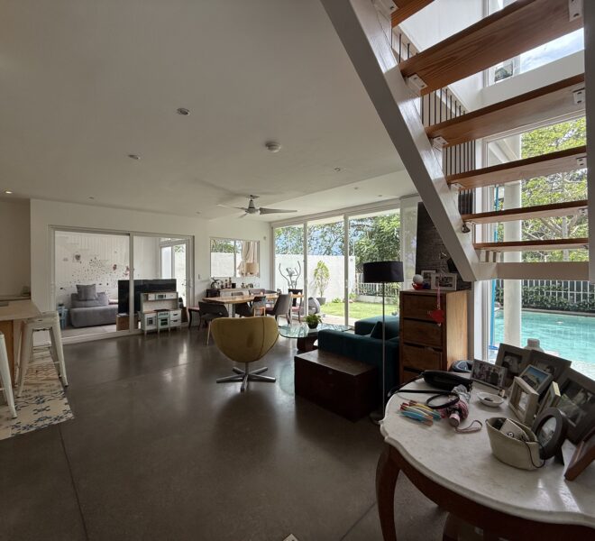 3-BEDROOM TOWNHOUSE WITH POOL IN HACIENDA PARAÍSO, SANTA ANA