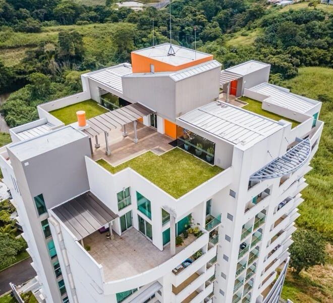 Apartamento amueblado en alquiler con vistas en La Uruca, San José