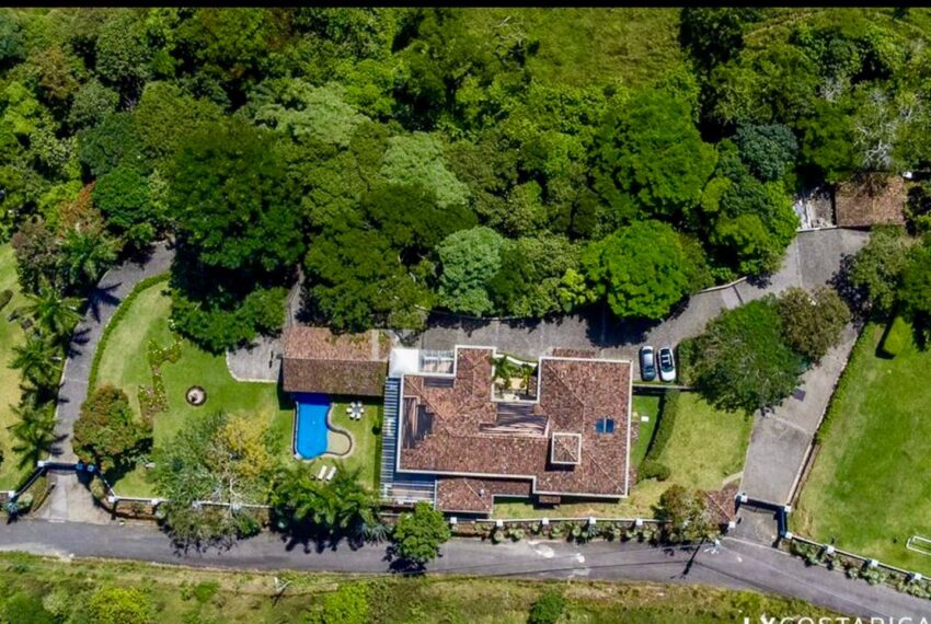 5568912d-8368-4dd9-9089-4873b1fcd1d4