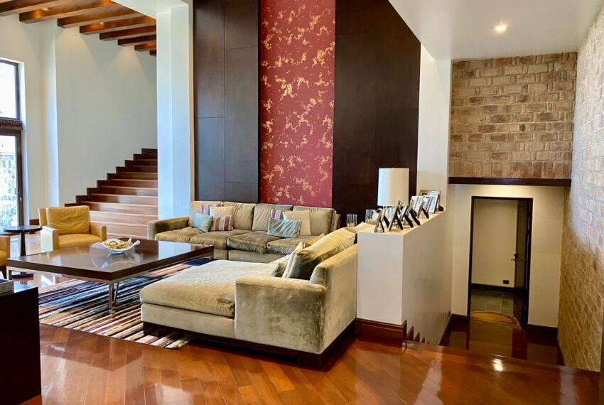 5a37aee3-f192-43fe-bbea-5345a7e4fd7f