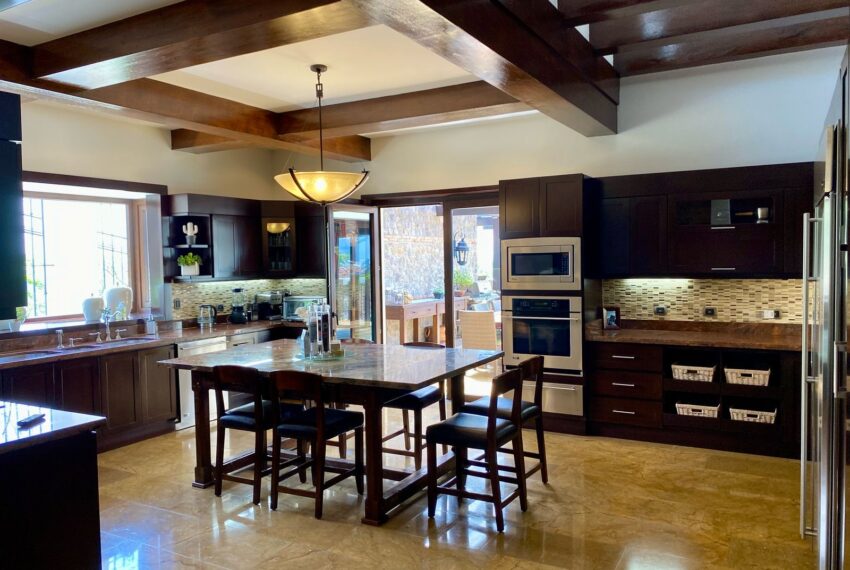 80ec2974-b943-43ef-93c0-b874ba7d30bc